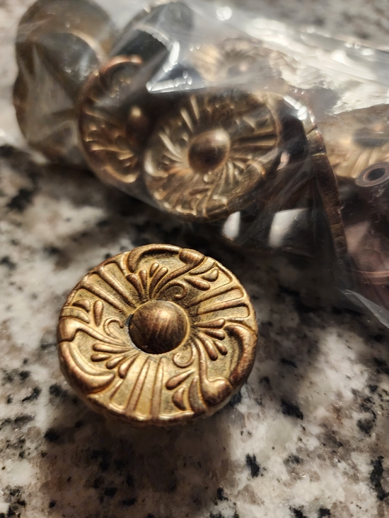 Hickory Hardware Cavalier Other - Hickory Hardware Cavalier 1-1/2 In. Antique Cabinent Knobs